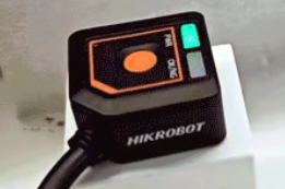 ?？禉C器人SC1000系列視覺傳感器換型檢測“零調試”，一鍵智能全搞定！